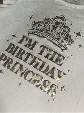 Girls White "I'm The Birthday Princess" Tee with Gold Foil XXL